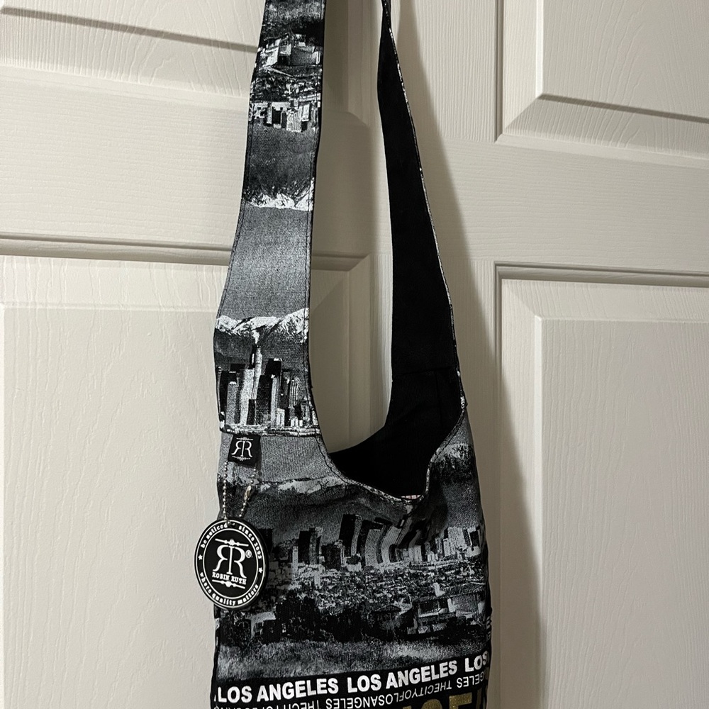 Robin Ruth Los Angeles Shoulder Bag NWOT